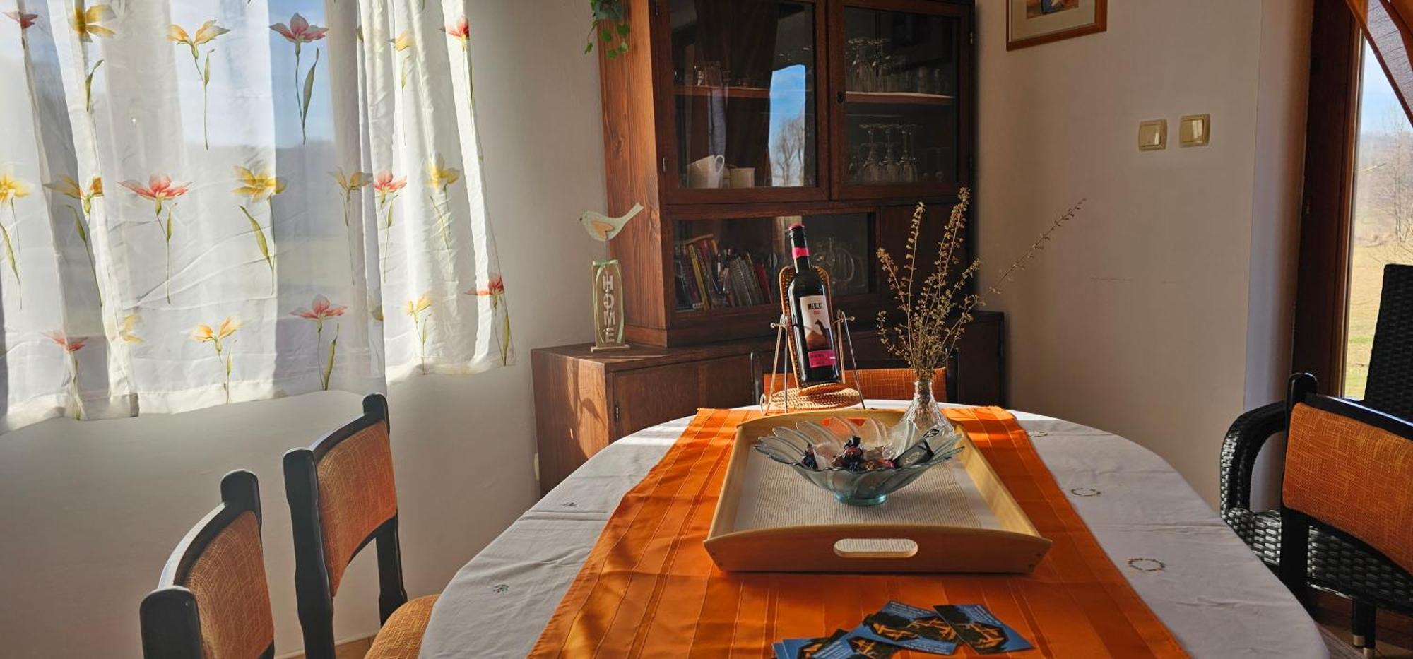 Holiday House And Apartments Vale Duga Resa Dış mekan fotoğraf
